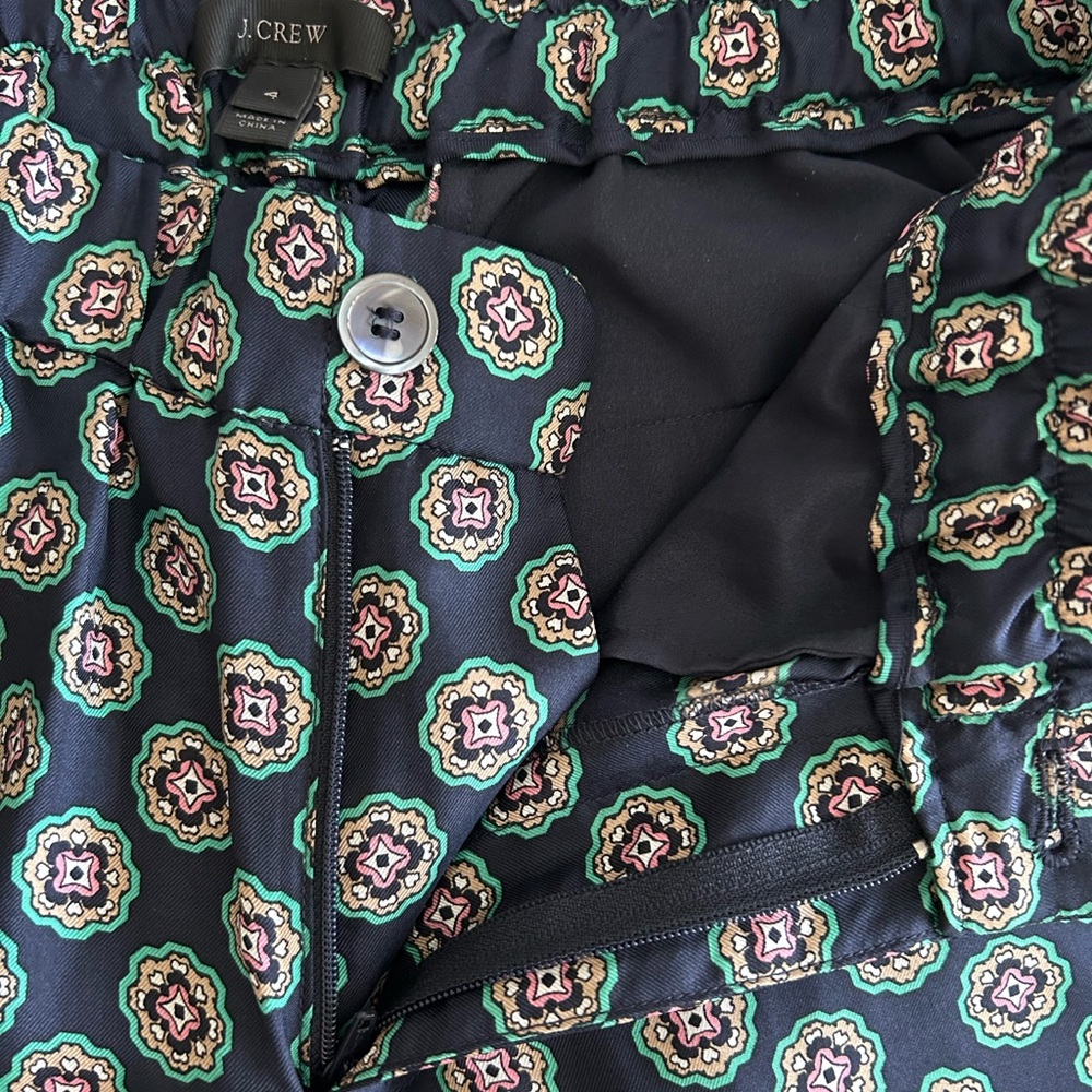 J Crew Silk Foulard Medallion Cropped Pant Size 4 - Picture 4 of 8